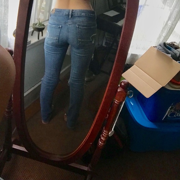 American Eagle distressed jeans size 4 regular - Picture 5 of 5